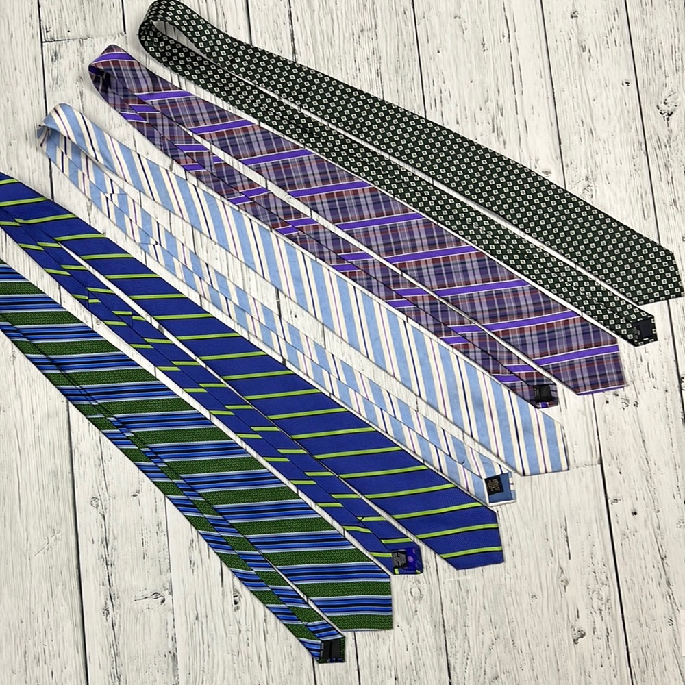 5 men’s ties.